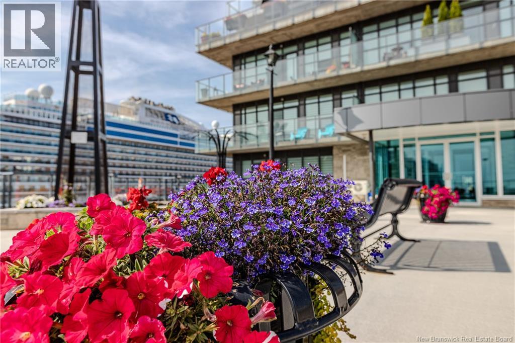 #111 243 PRINCE WILLIAM STREET - 45