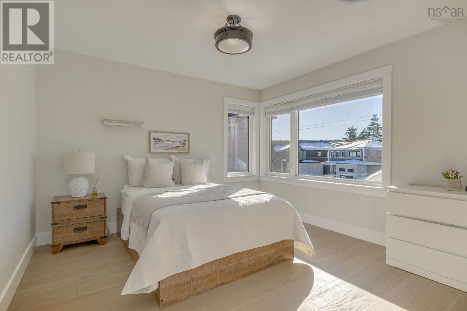 Property 29 of 47 of 72 Bristolton Avenue