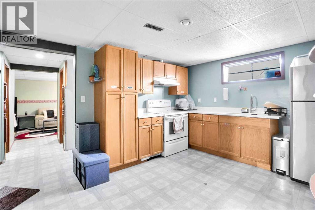 280 WHITWORTH WAY NE - 16
