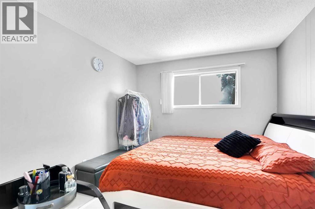 280 WHITWORTH WAY NE - 29