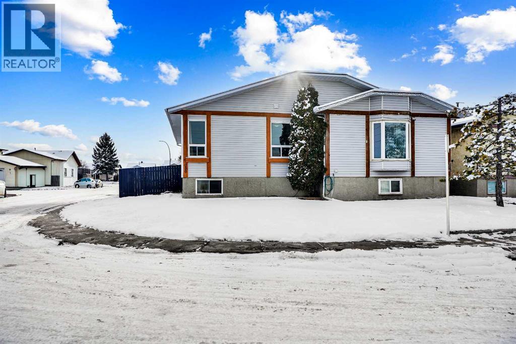 280 WHITWORTH WAY NE - 3
