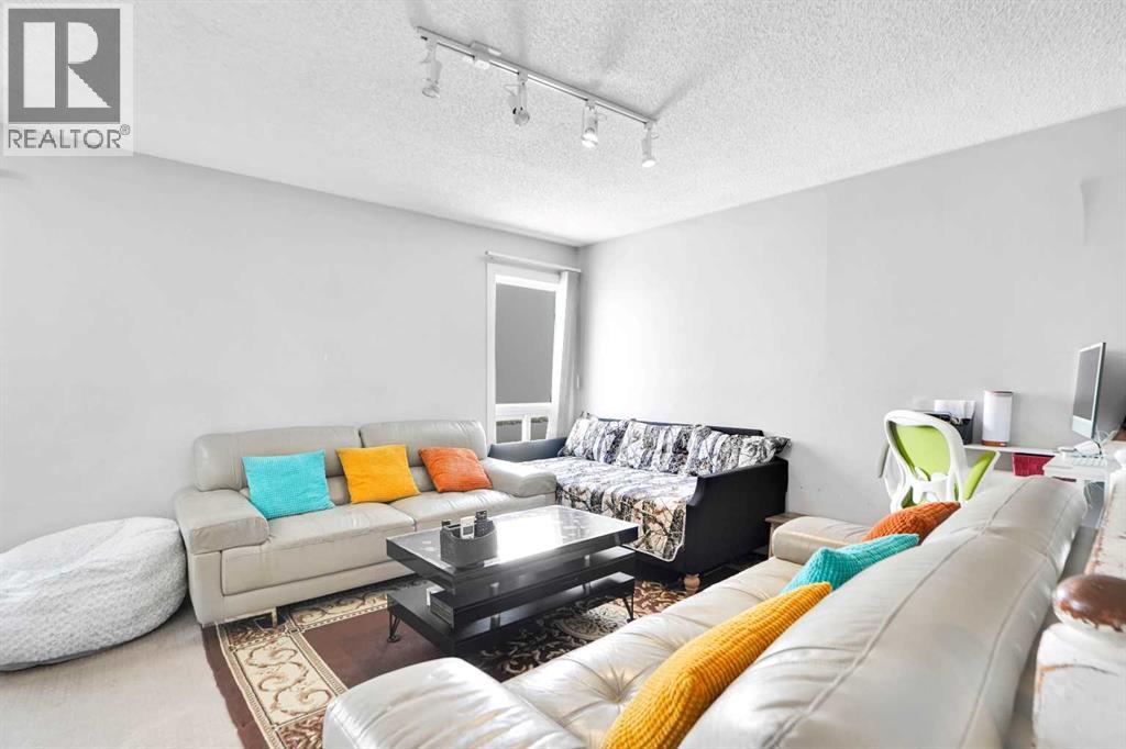 Single Family House Bi-level for Sale in  Whitworth Way NE Whitehorn Calgary 