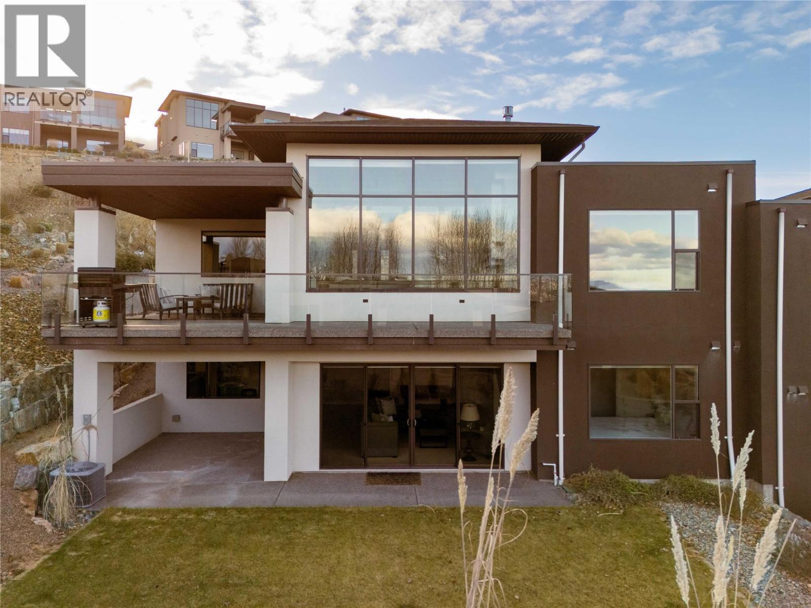  456 Sparrow Hawk Court, Kelowna