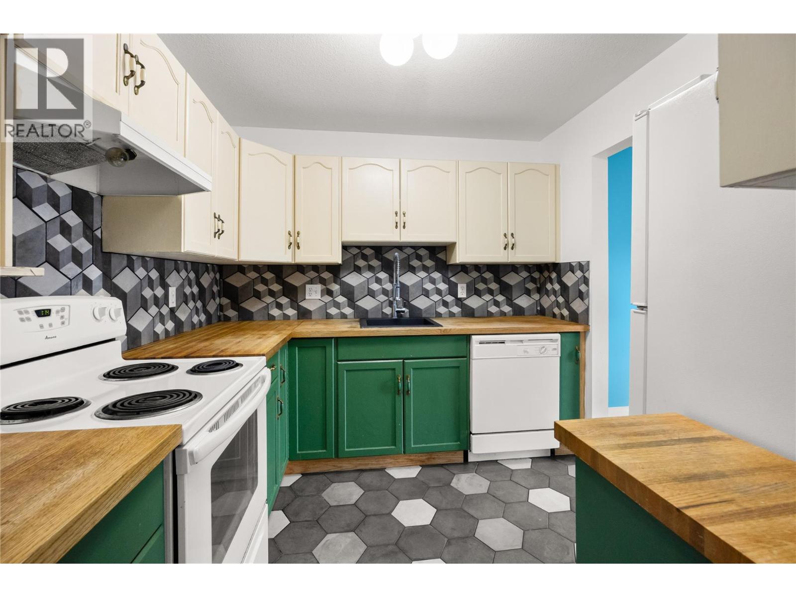 390 Rigsby Street Unit# 104, Penticton