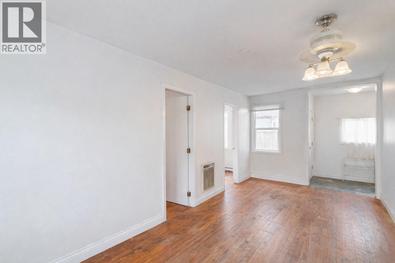 2293 Woodlawn Street, Kelowna