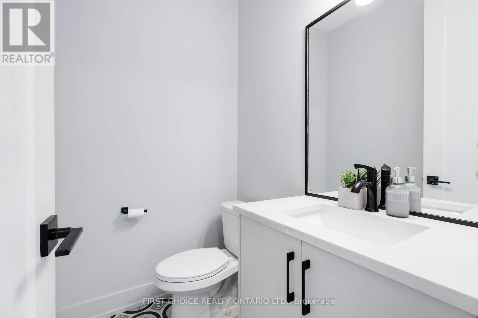 269 QUEEN MARY STREET - 7