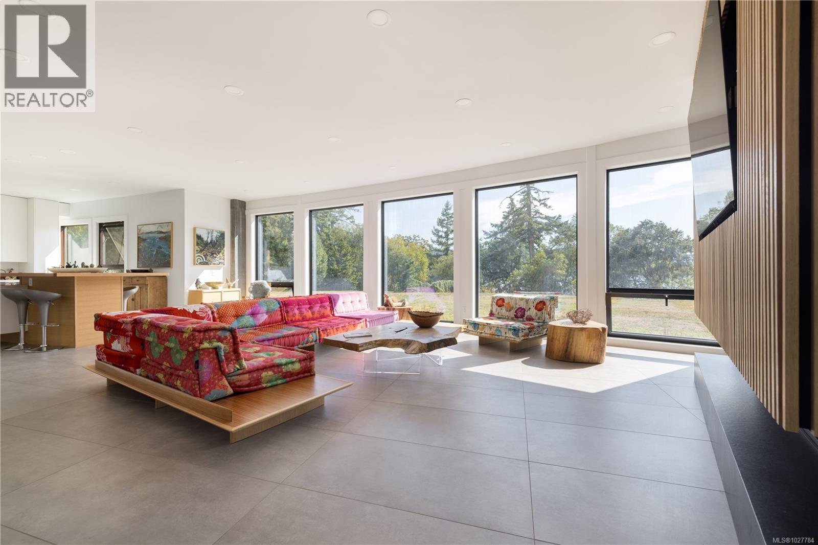  7756 West Saanich Road, Central Saanich