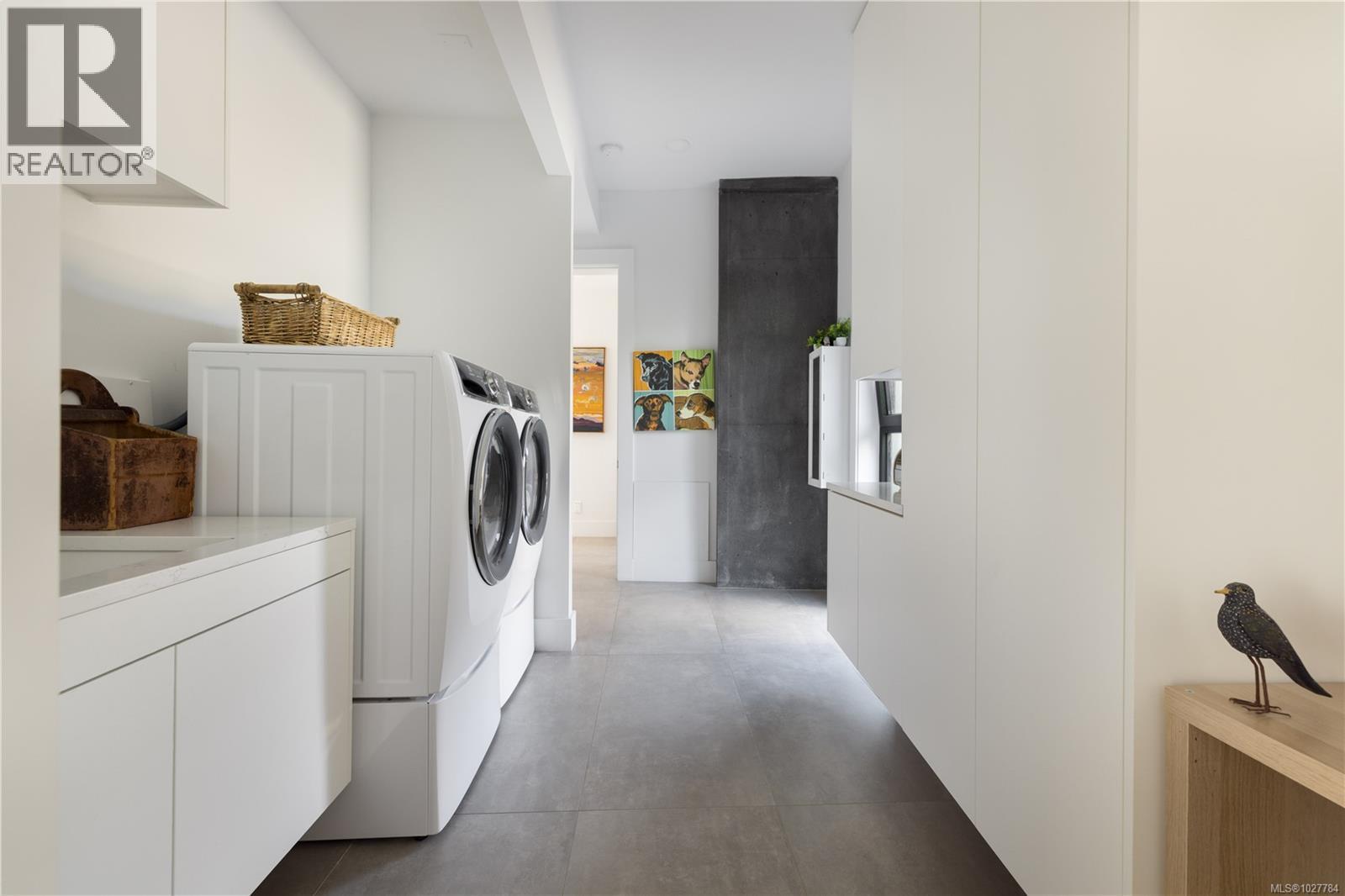  7756 West Saanich Road, Central Saanich