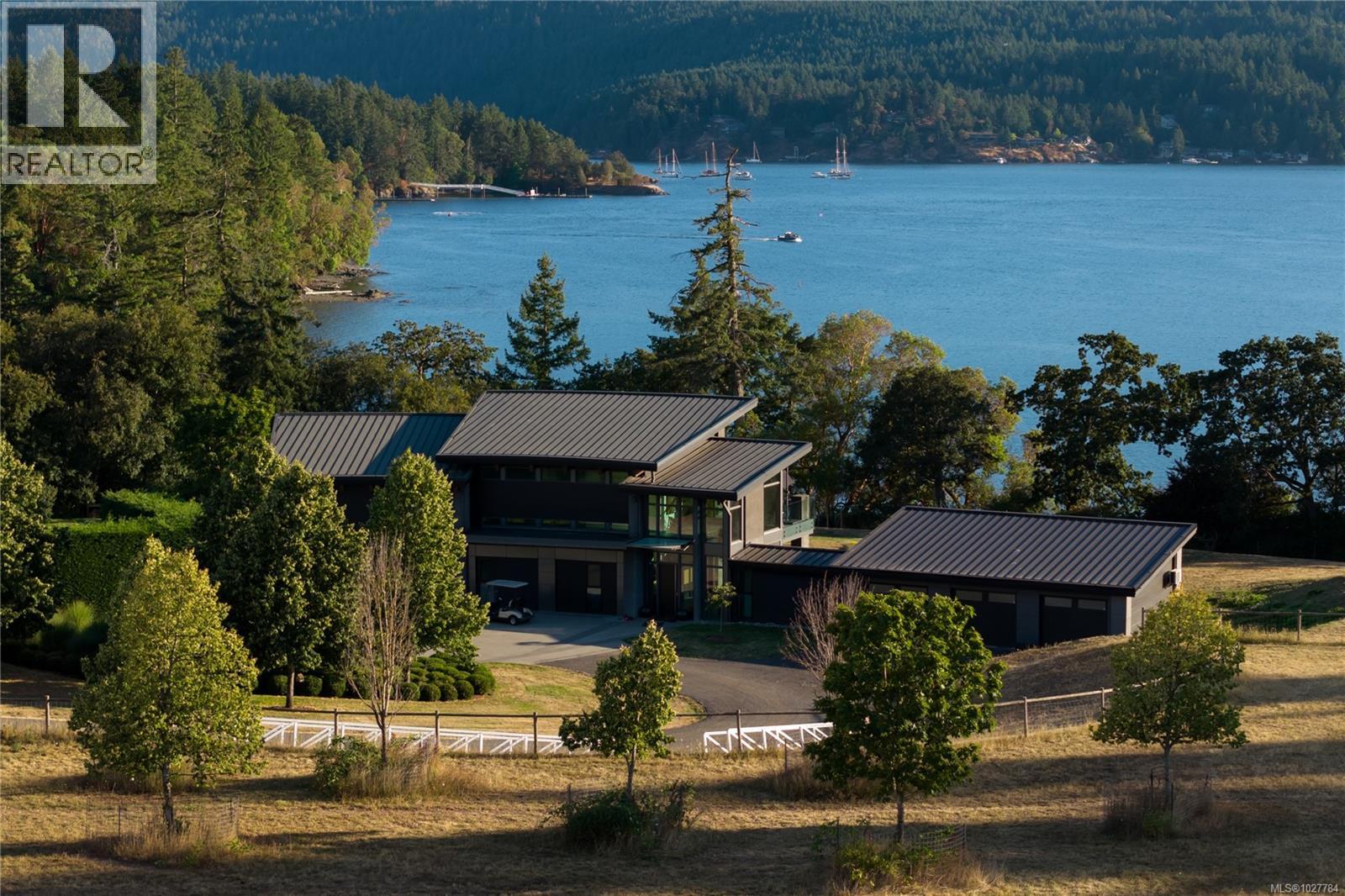  7756 West Saanich Road, Central Saanich