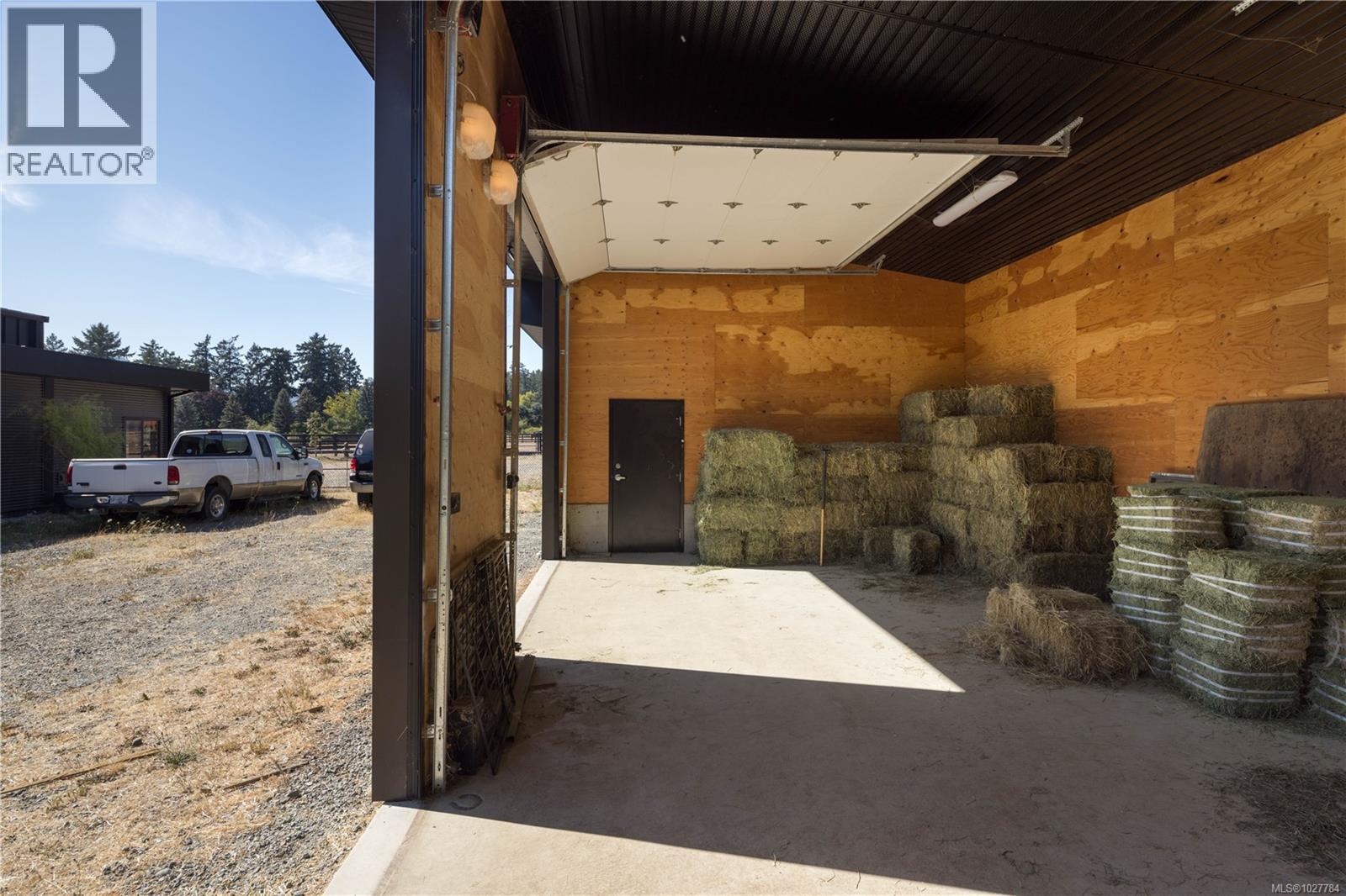 7756 West Saanich Rd - 47