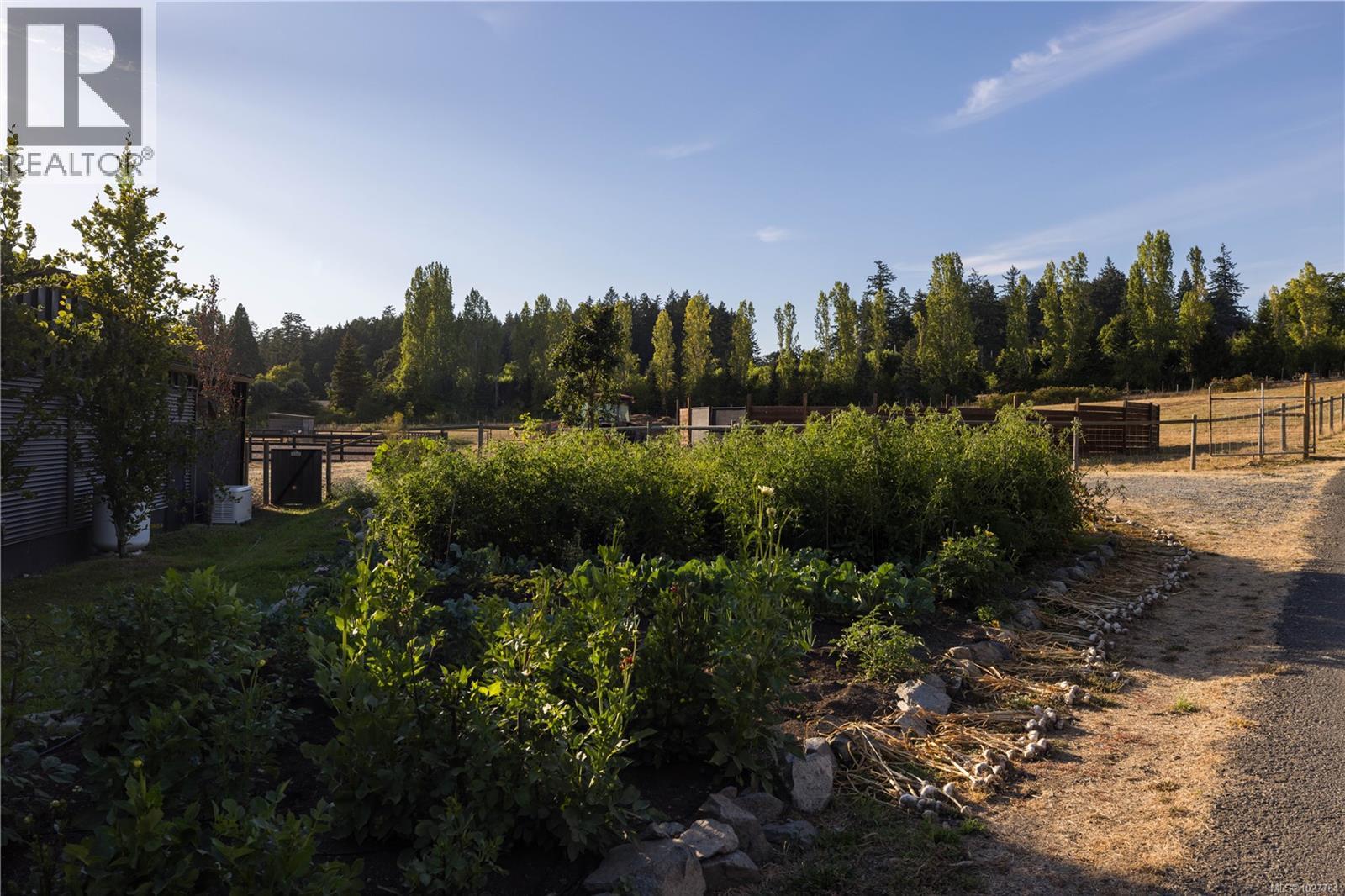  7756 West Saanich Road, Central Saanich