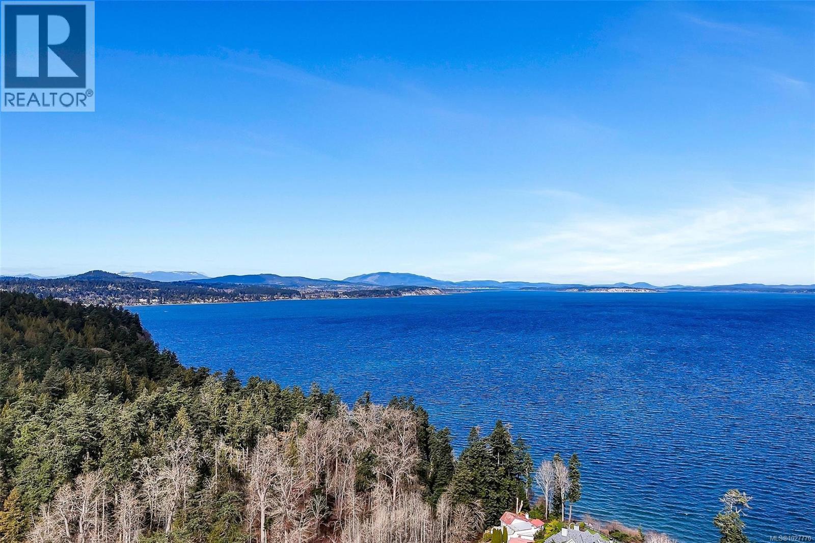 1 1559 Ash Road, Saanich