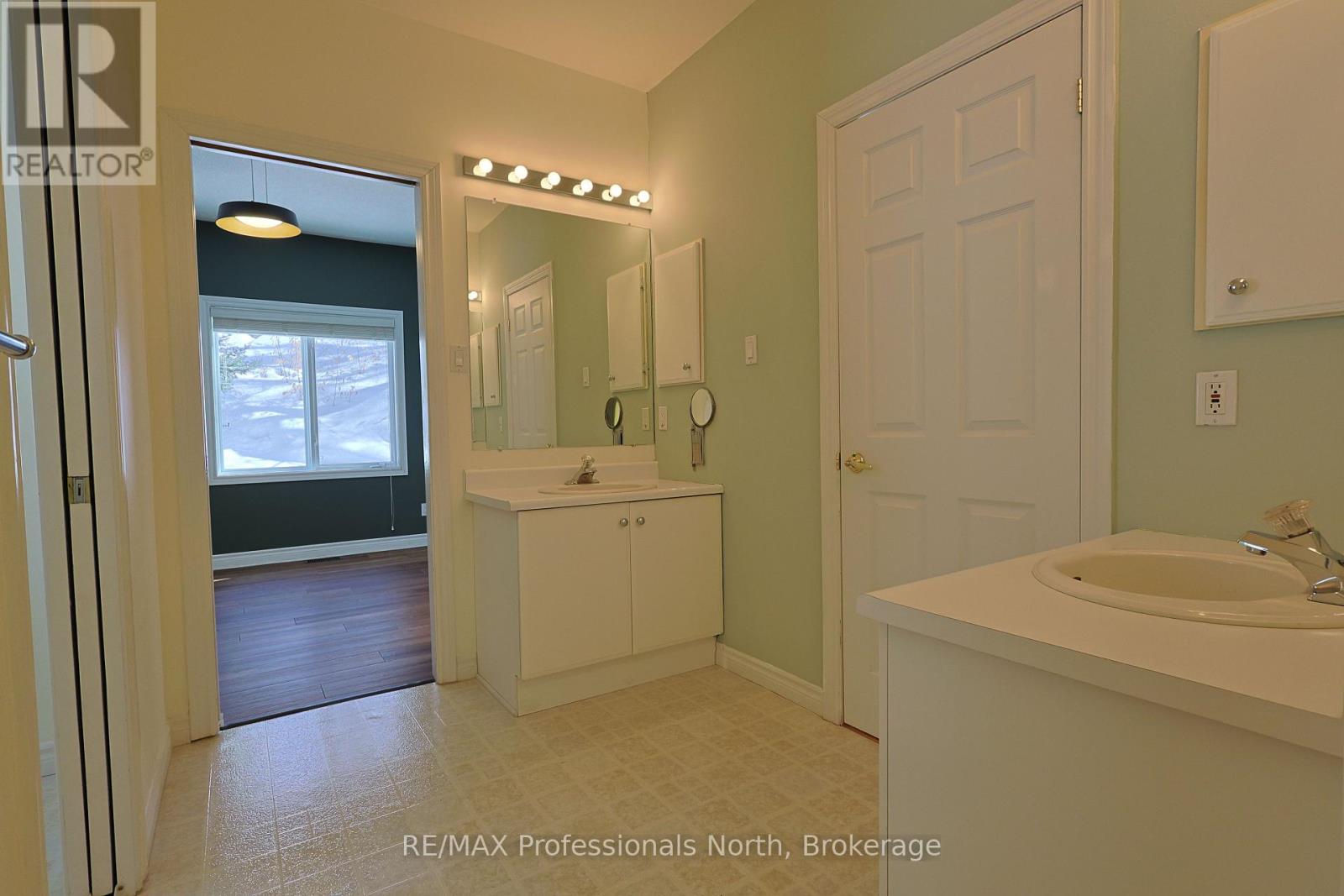 31 DEERFOOT TRAIL, Huntsville (Brunel), Ontario, P1H0A6 — Photo 6