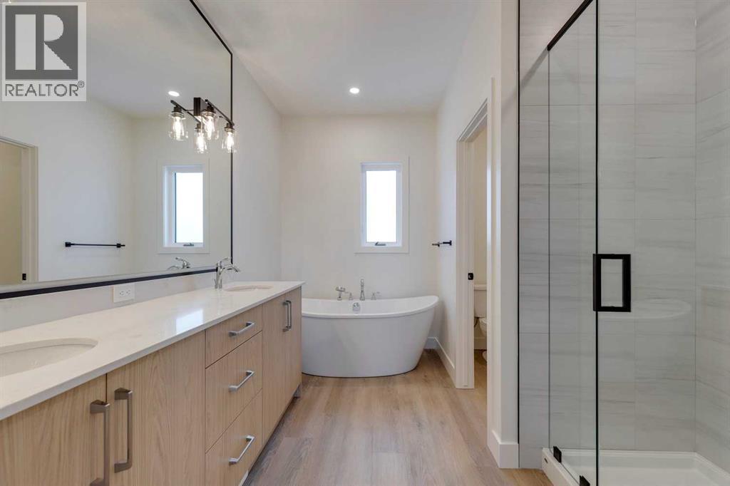 
          741 21 Avenue Northwest
            <br/>
            <span>Calgary</span>
            , 
            <span>AB</span>
             <span>T2M1K3</span>
         - Photo 12