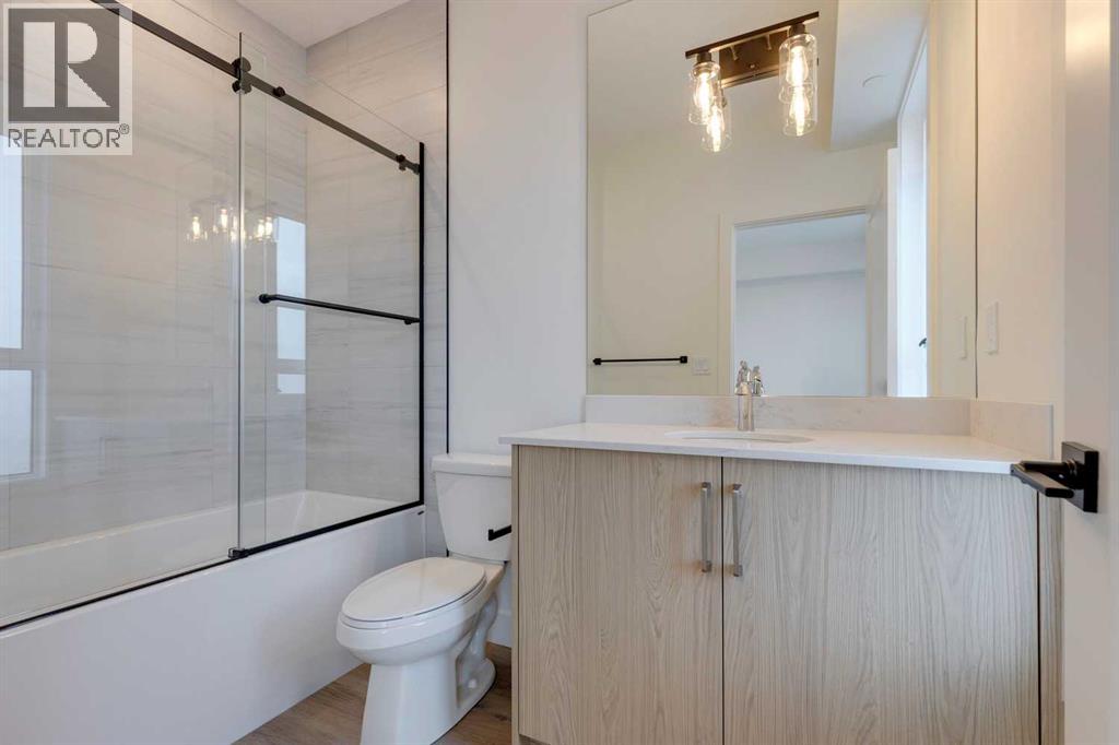 
          741 21 Avenue Northwest
            <br/>
            <span>Calgary</span>
            , 
            <span>AB</span>
             <span>T2M1K3</span>
         - Photo 17