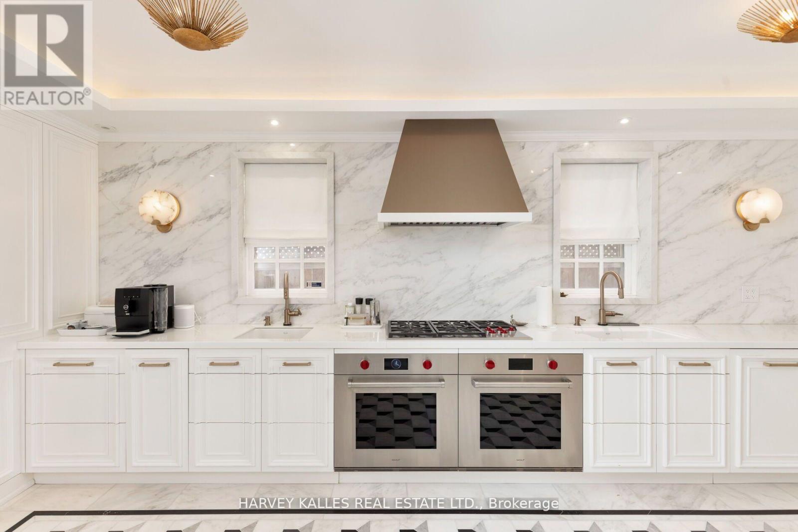 470 RUSSELL HILL ROAD - 12