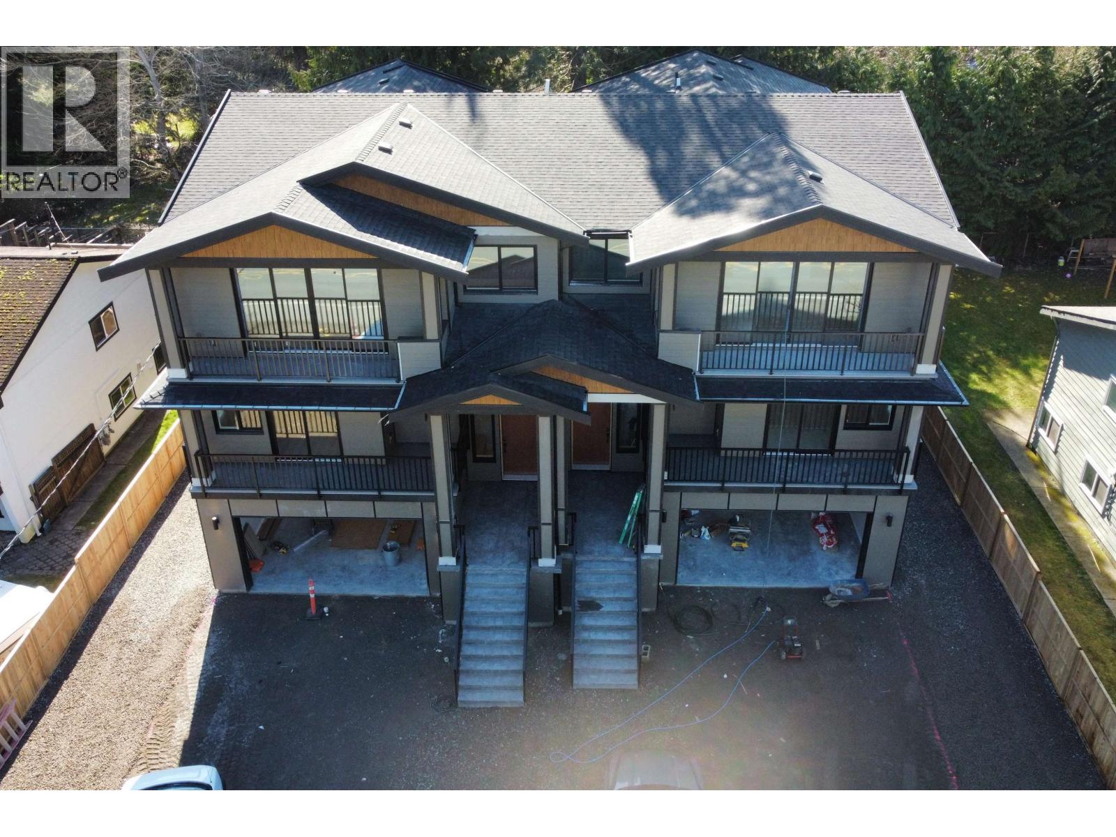 1352 JUDD ROAD, Squamish