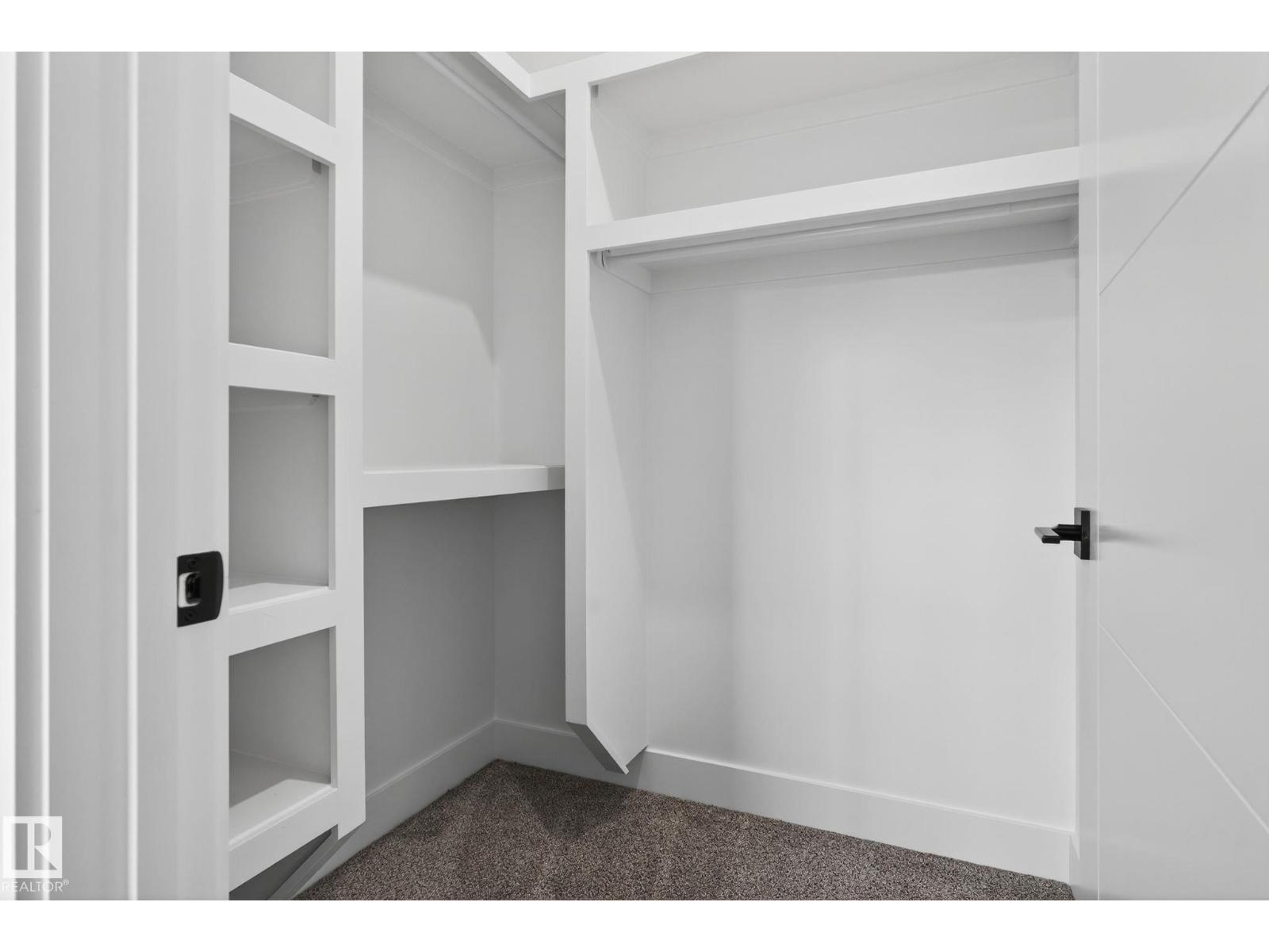 213 FRASER WY NW - 43