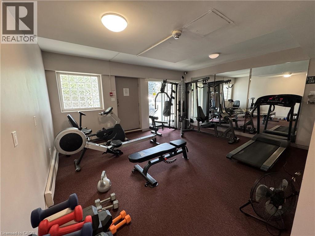 #102 141 CATHARINE STREET S - 22