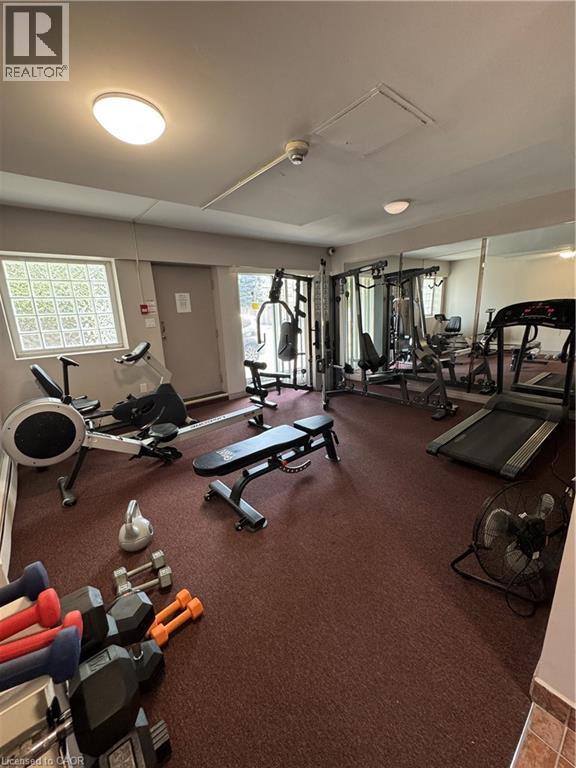 #102 141 CATHARINE STREET S - 24