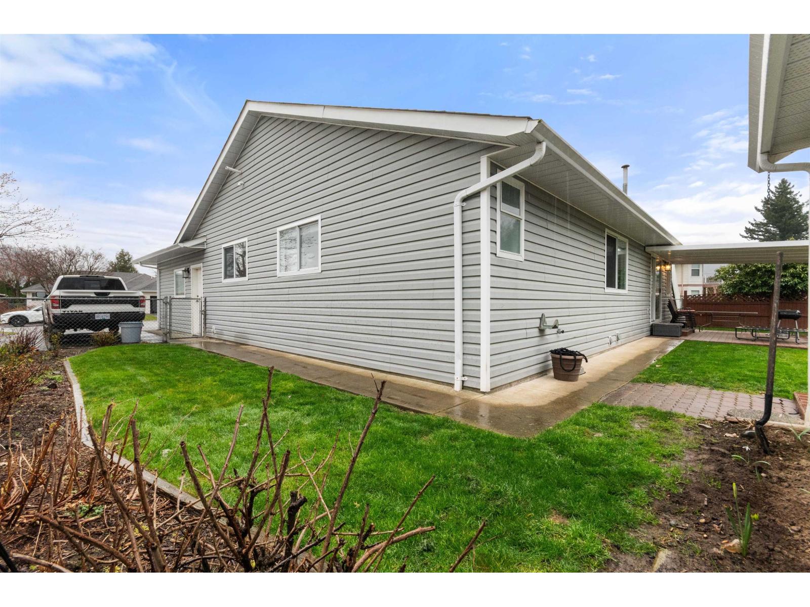 1566 CANTERBURY DRIVE, Agassiz, Agassiz