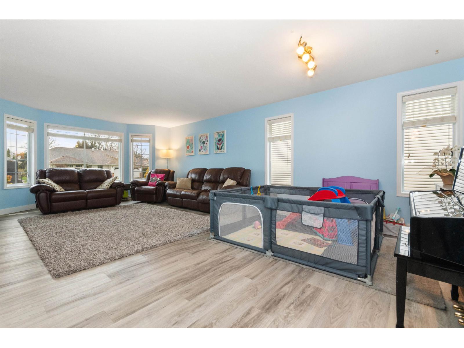 1566 CANTERBURY DRIVE, Agassiz, Agassiz