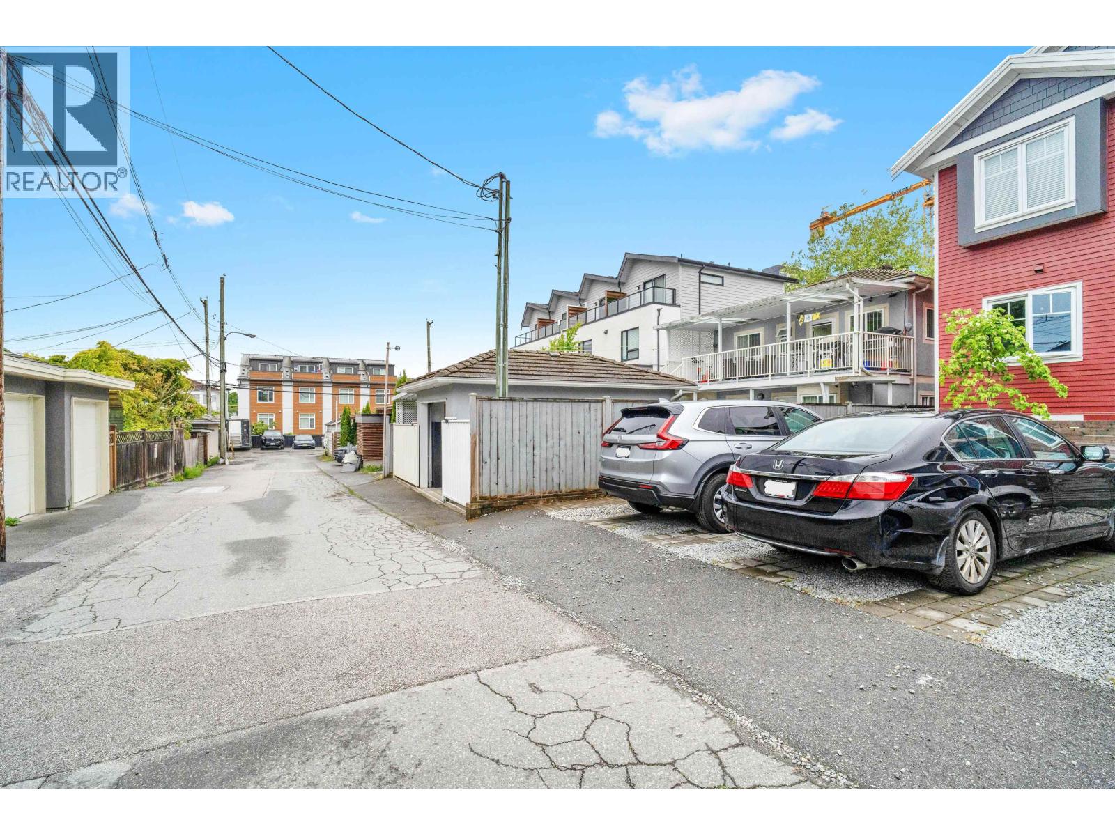 2743 DUKE STREET, Vancouver