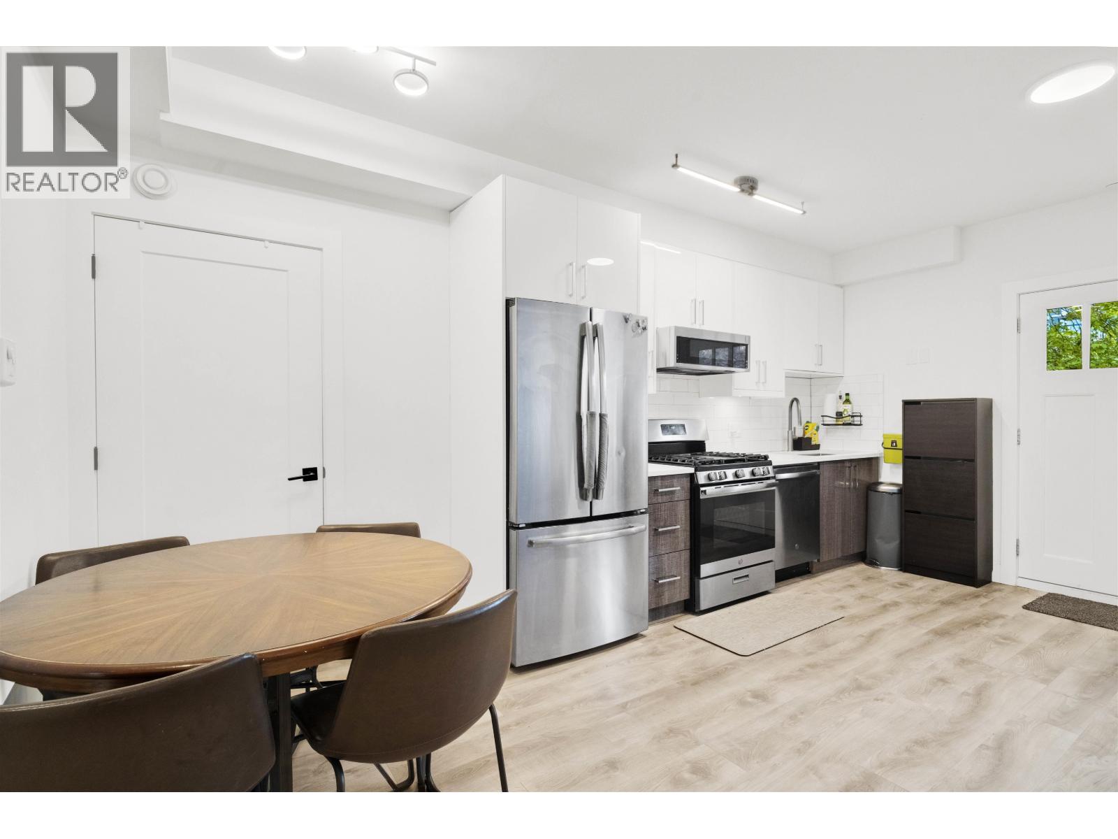 2743 DUKE STREET, Vancouver