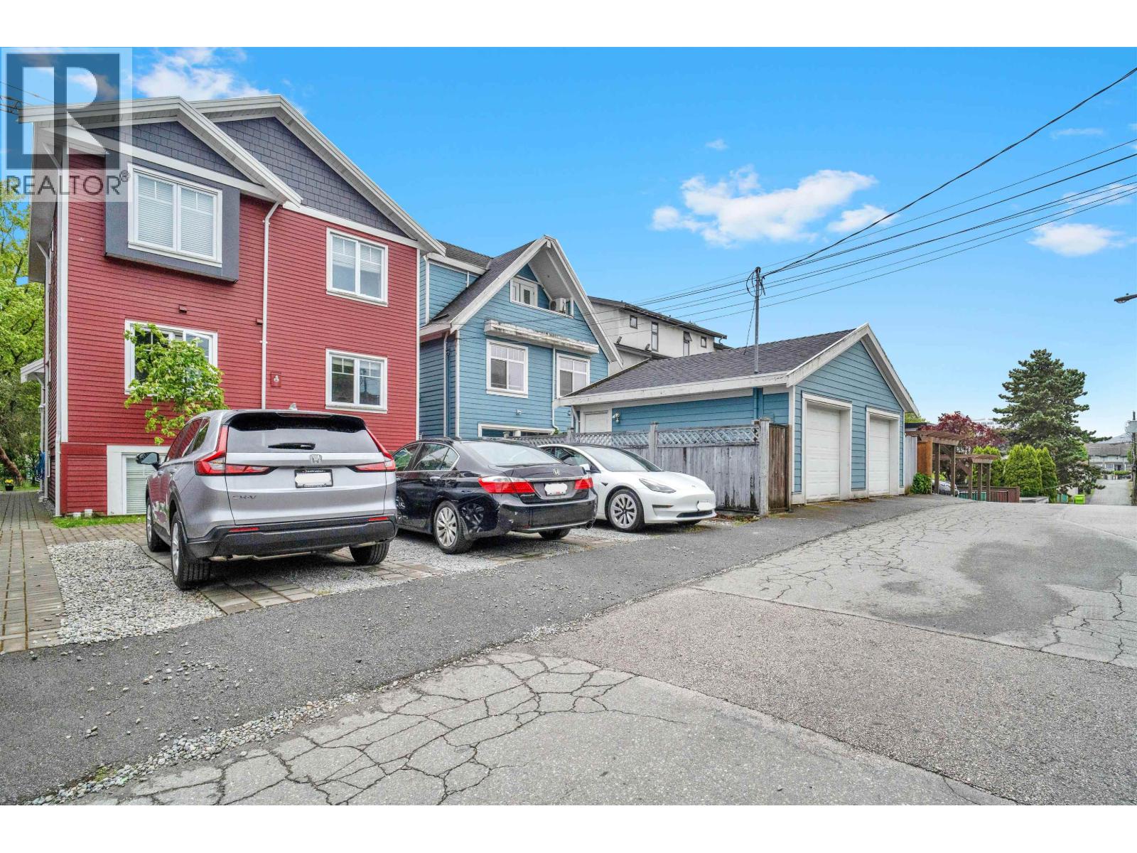 2743 DUKE STREET, Vancouver