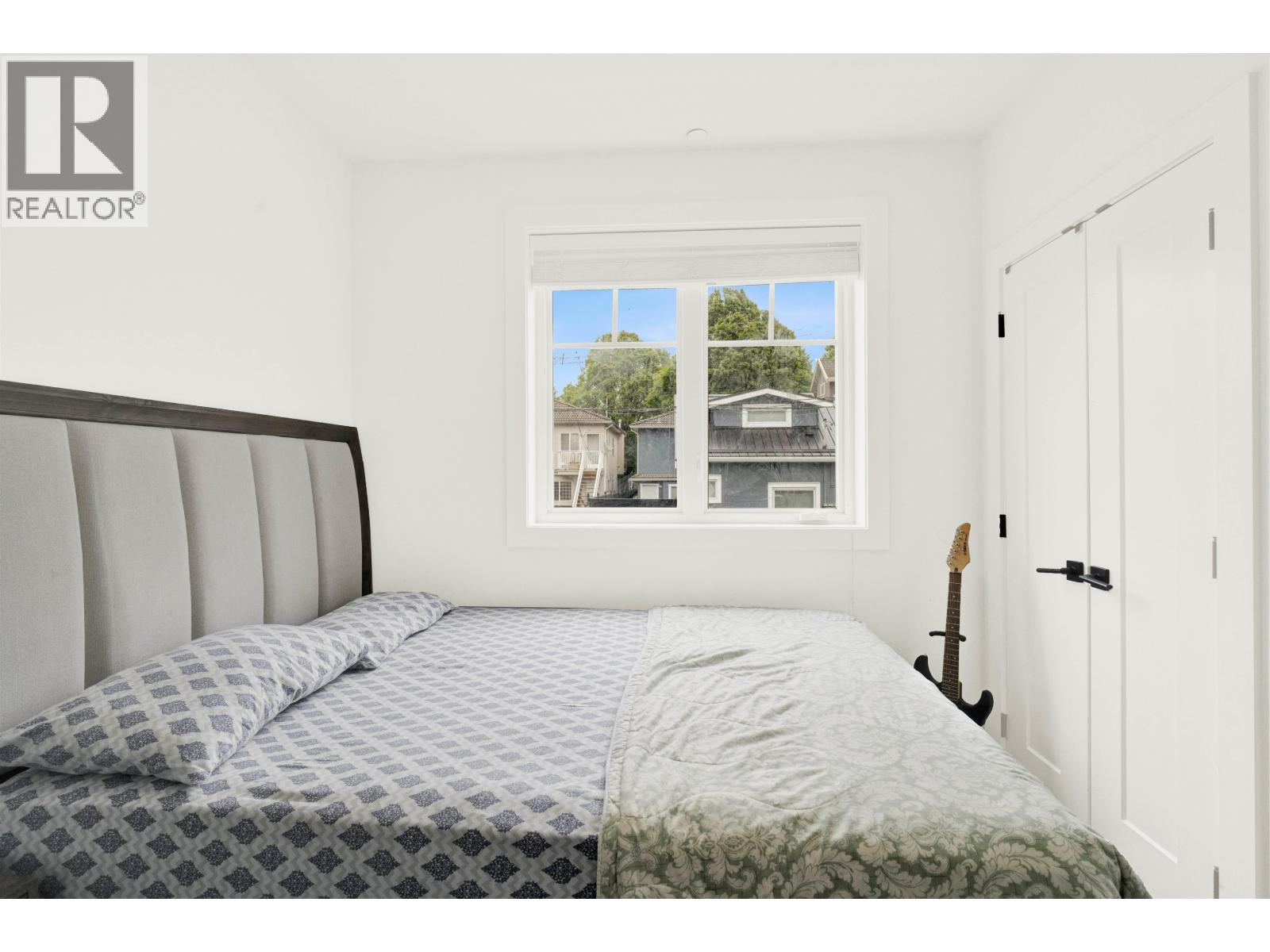 2743 DUKE STREET, Vancouver