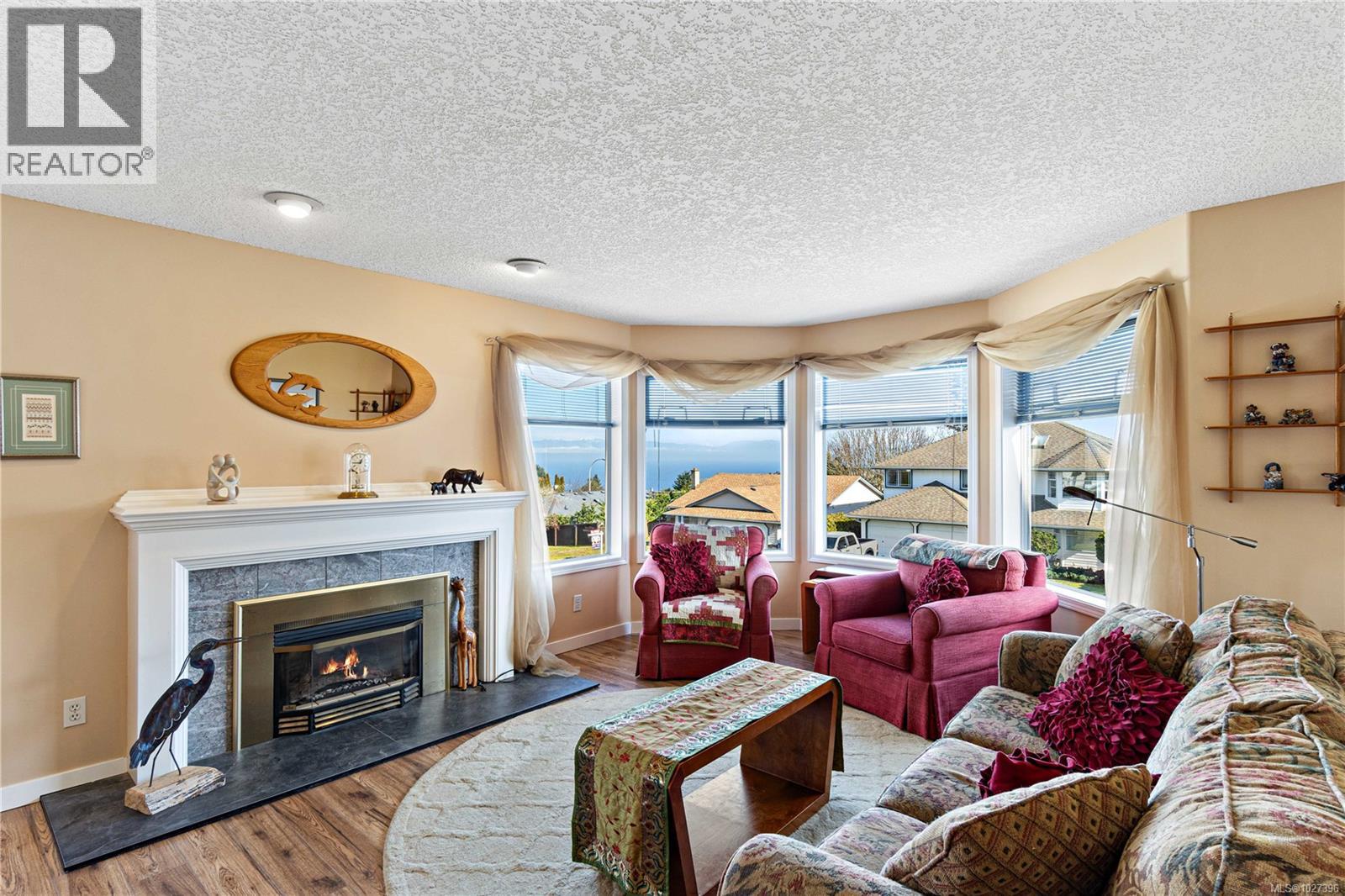 6244 Olympia Way, Nanaimo