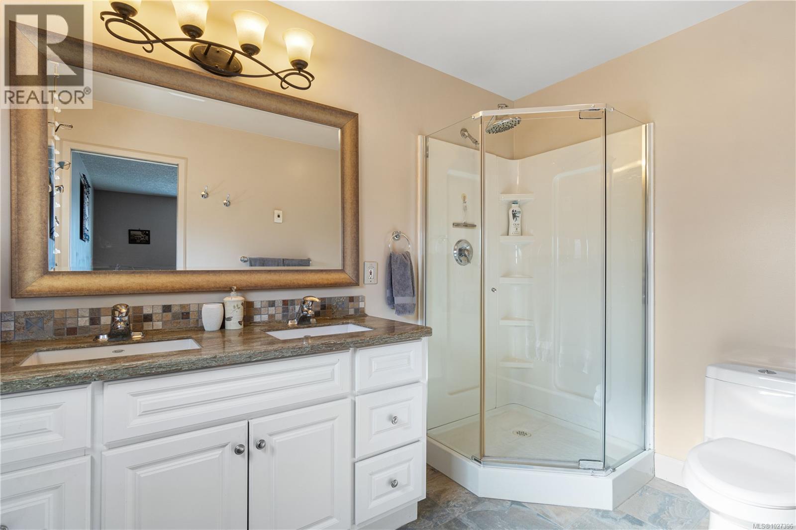 6244 Olympia Way, Nanaimo