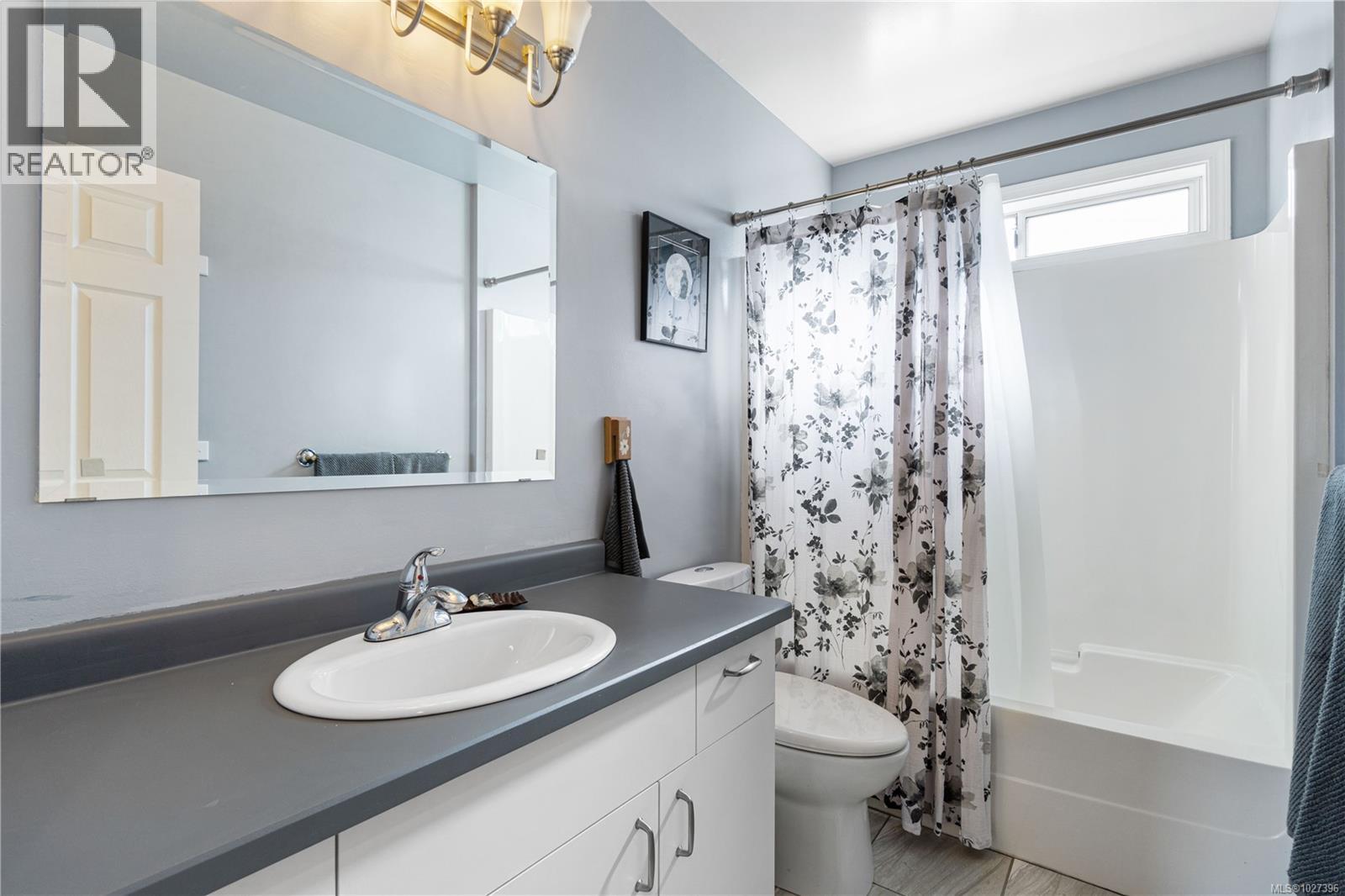 6244 Olympia Way, Nanaimo