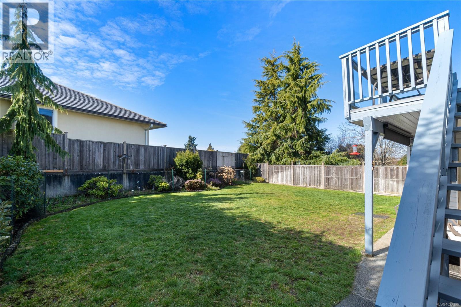 6244 Olympia Way, Nanaimo