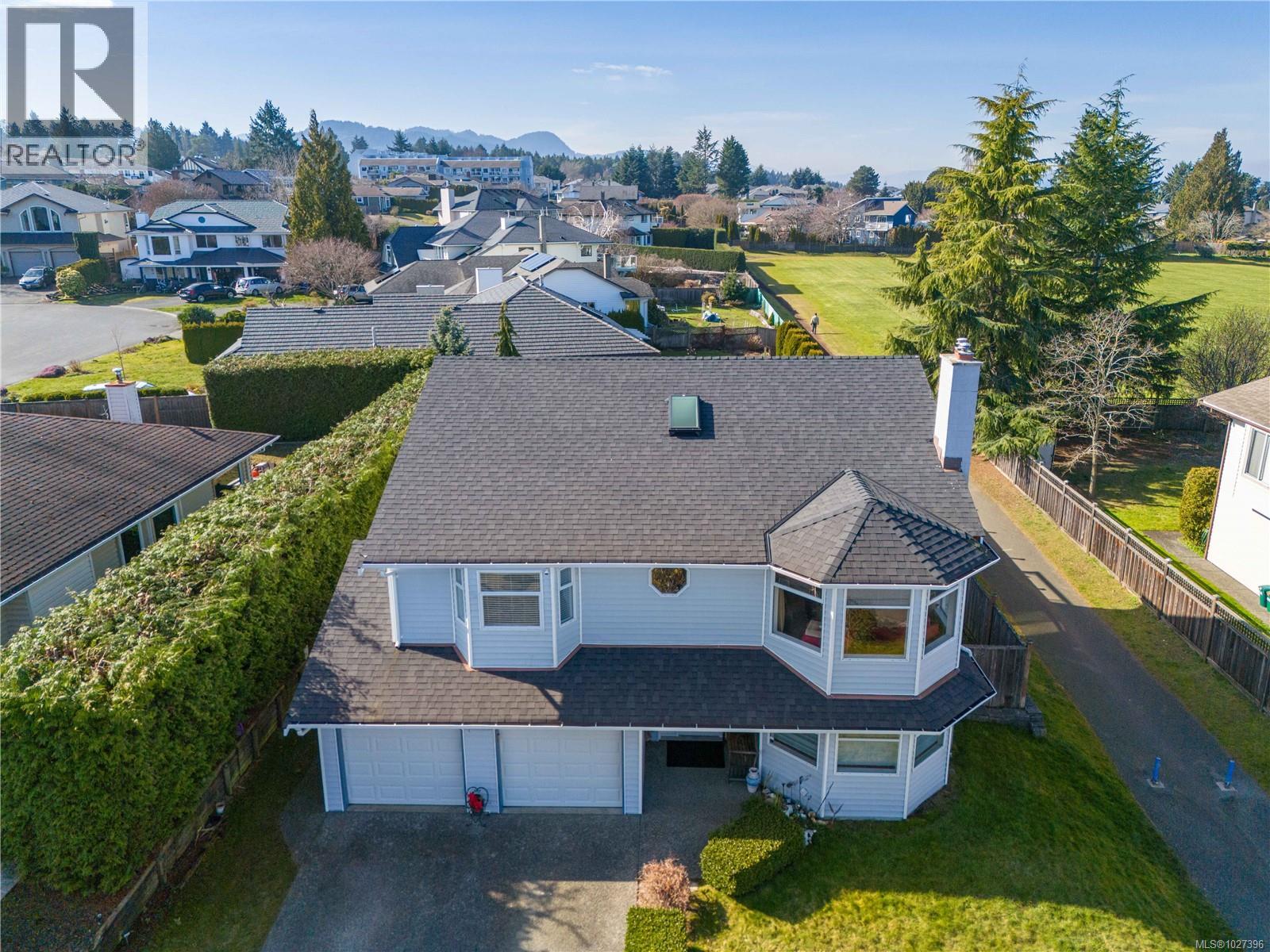 6244 Olympia Way, Nanaimo