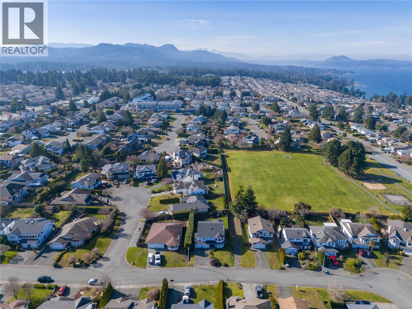 6244 Olympia Way, Nanaimo