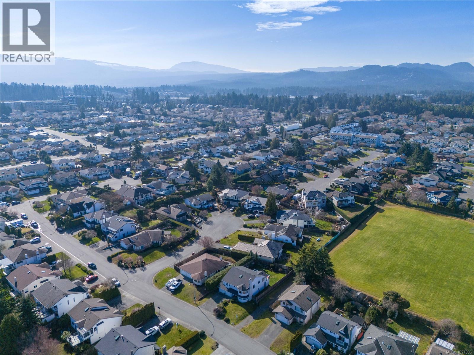 6244 Olympia Way, Nanaimo