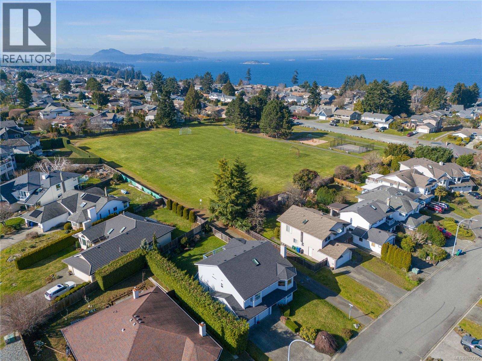 6244 Olympia Way, Nanaimo