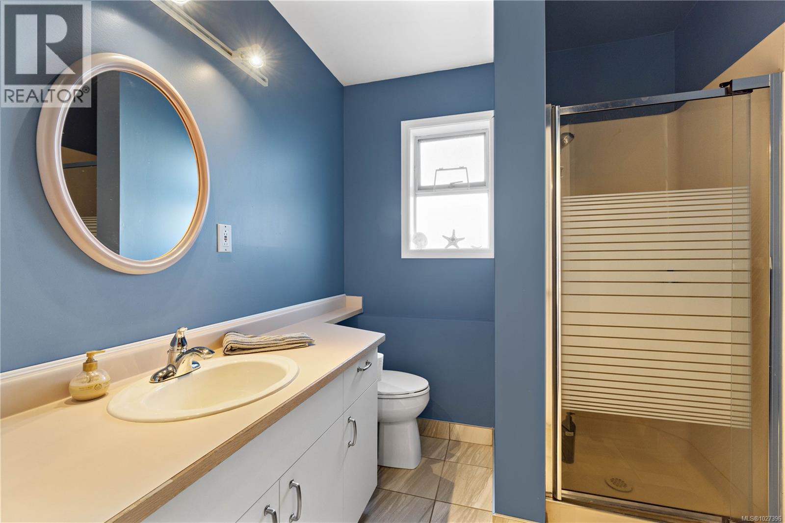 6244 Olympia Way, Nanaimo