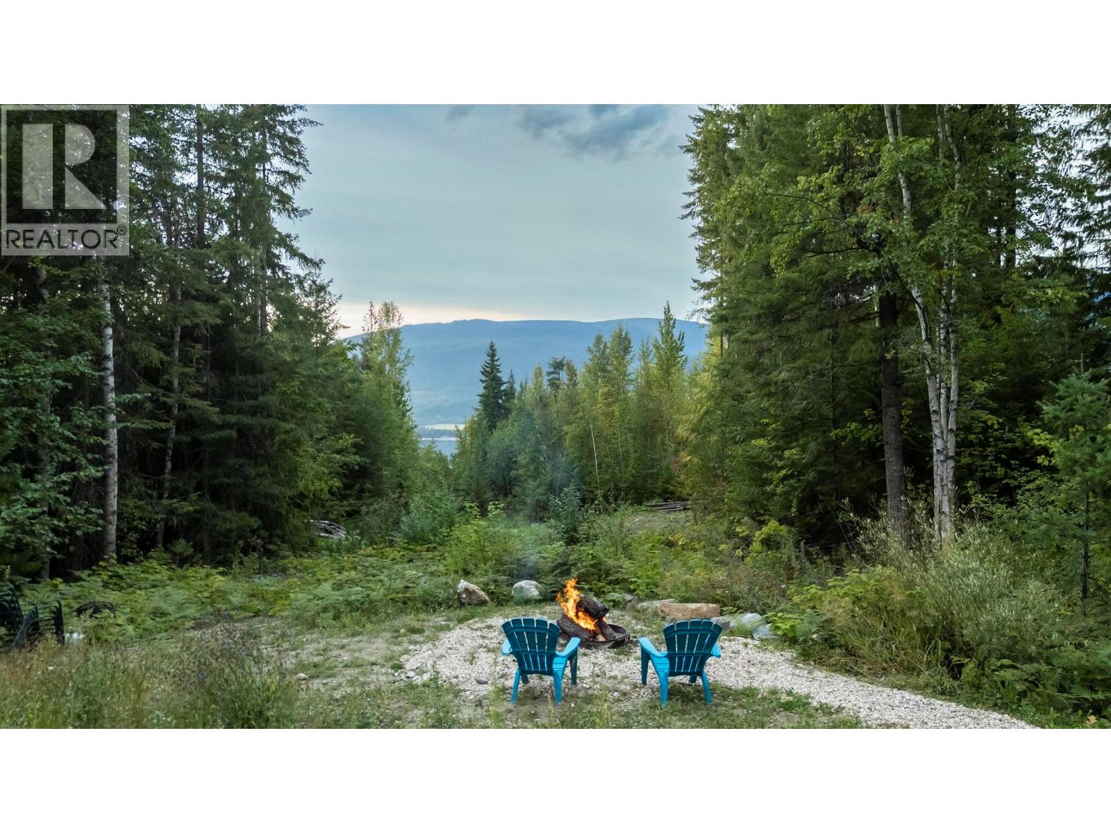 5147 Sunset Drive, Eagle Bay