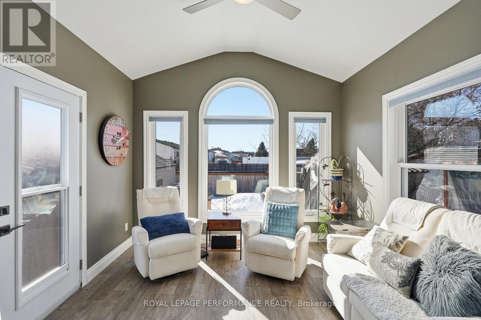 66 FAUCHER BOULEVARD - 14