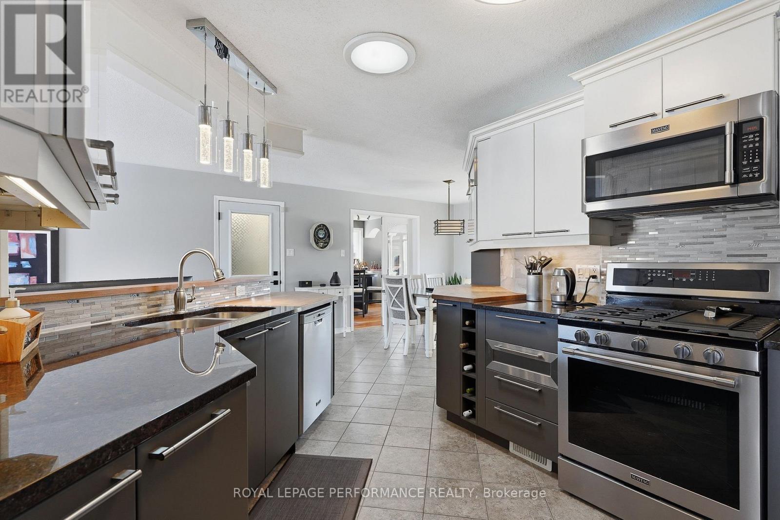 66 FAUCHER BOULEVARD - 6