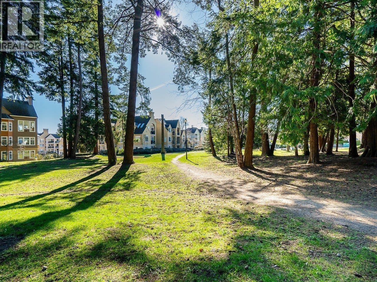 #206-5556 14 Avenue, Delta