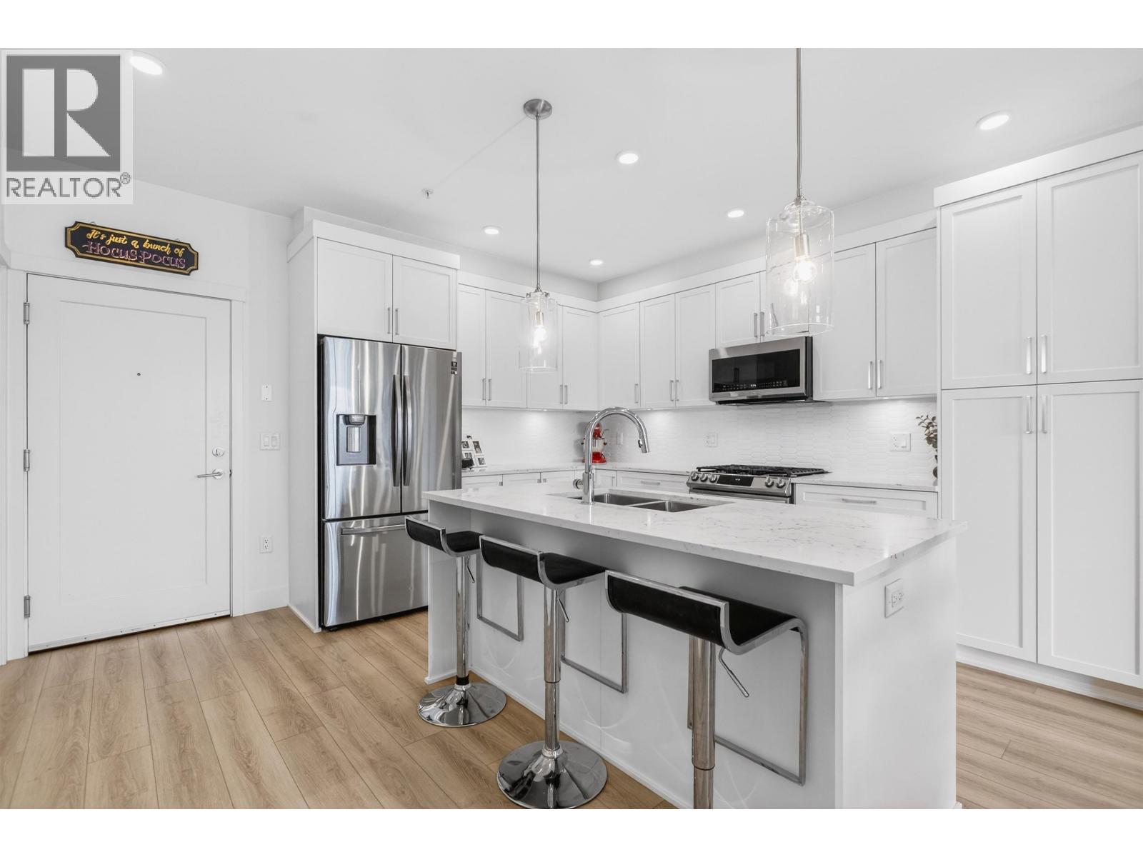 406 11865 227 STREET, Maple Ridge