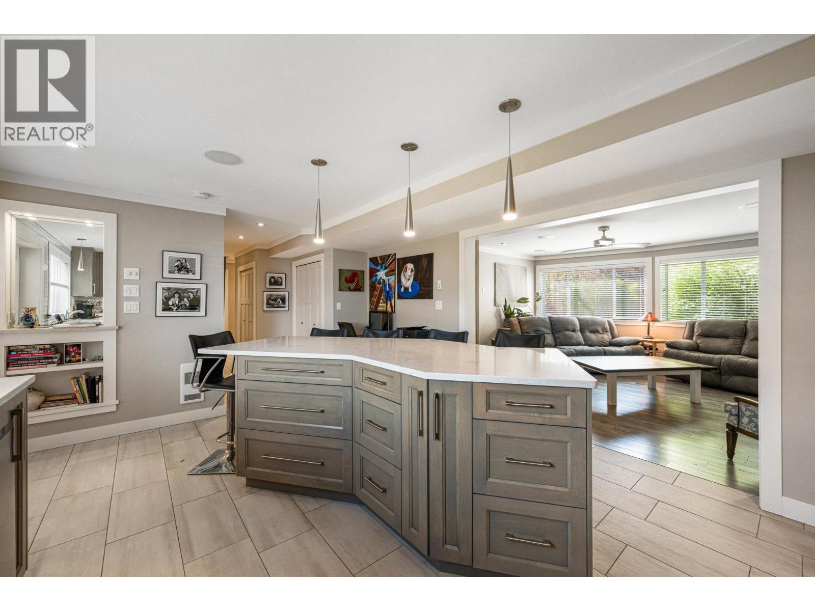 4686 54A Street, Ladner