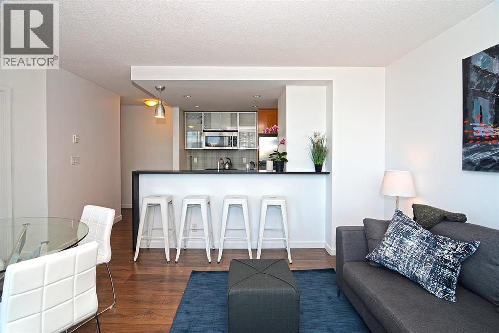 801 33 SMITHE STREET, West Vancouver