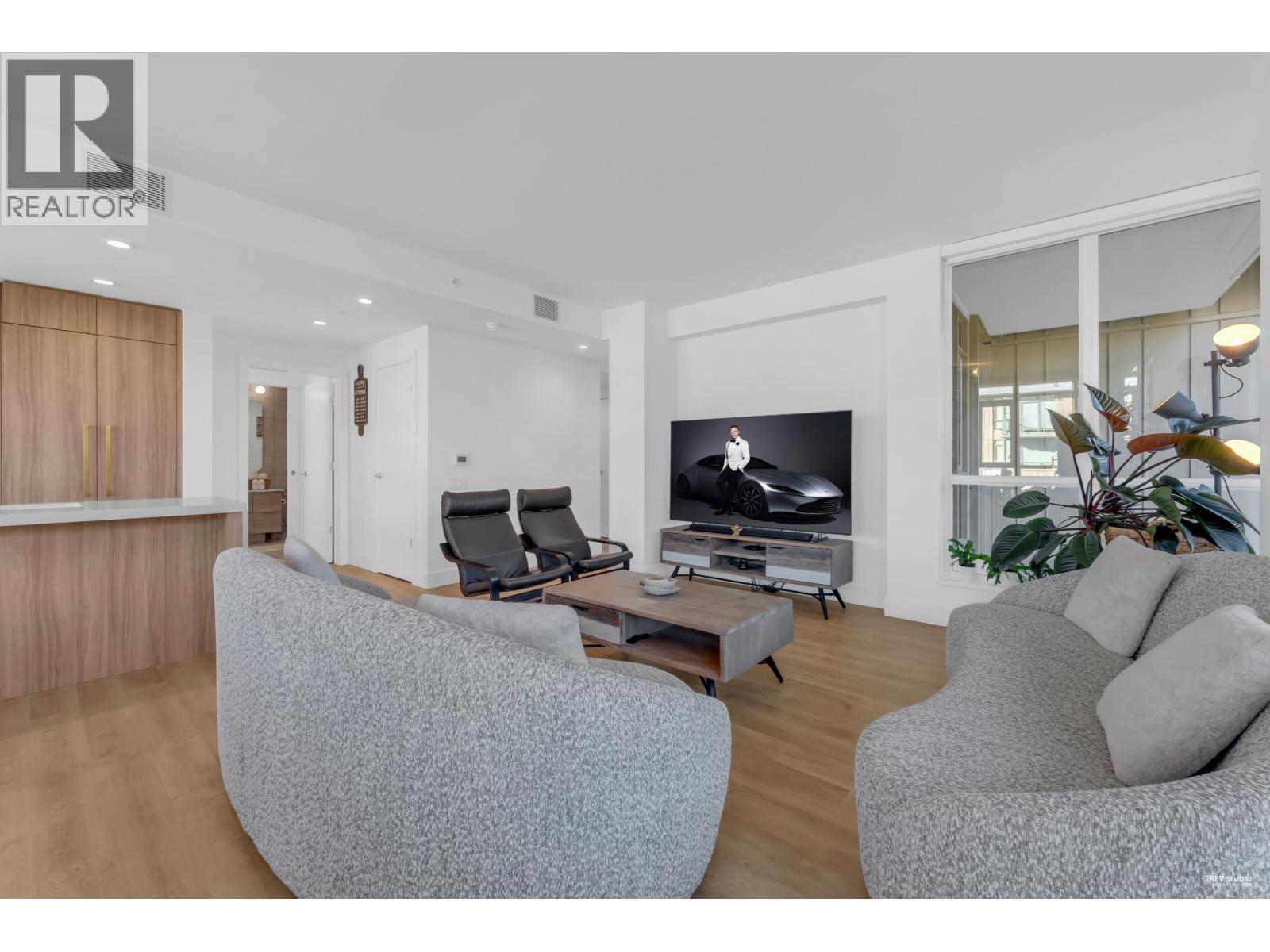 1101 2325 EMERY COURT — photo 7