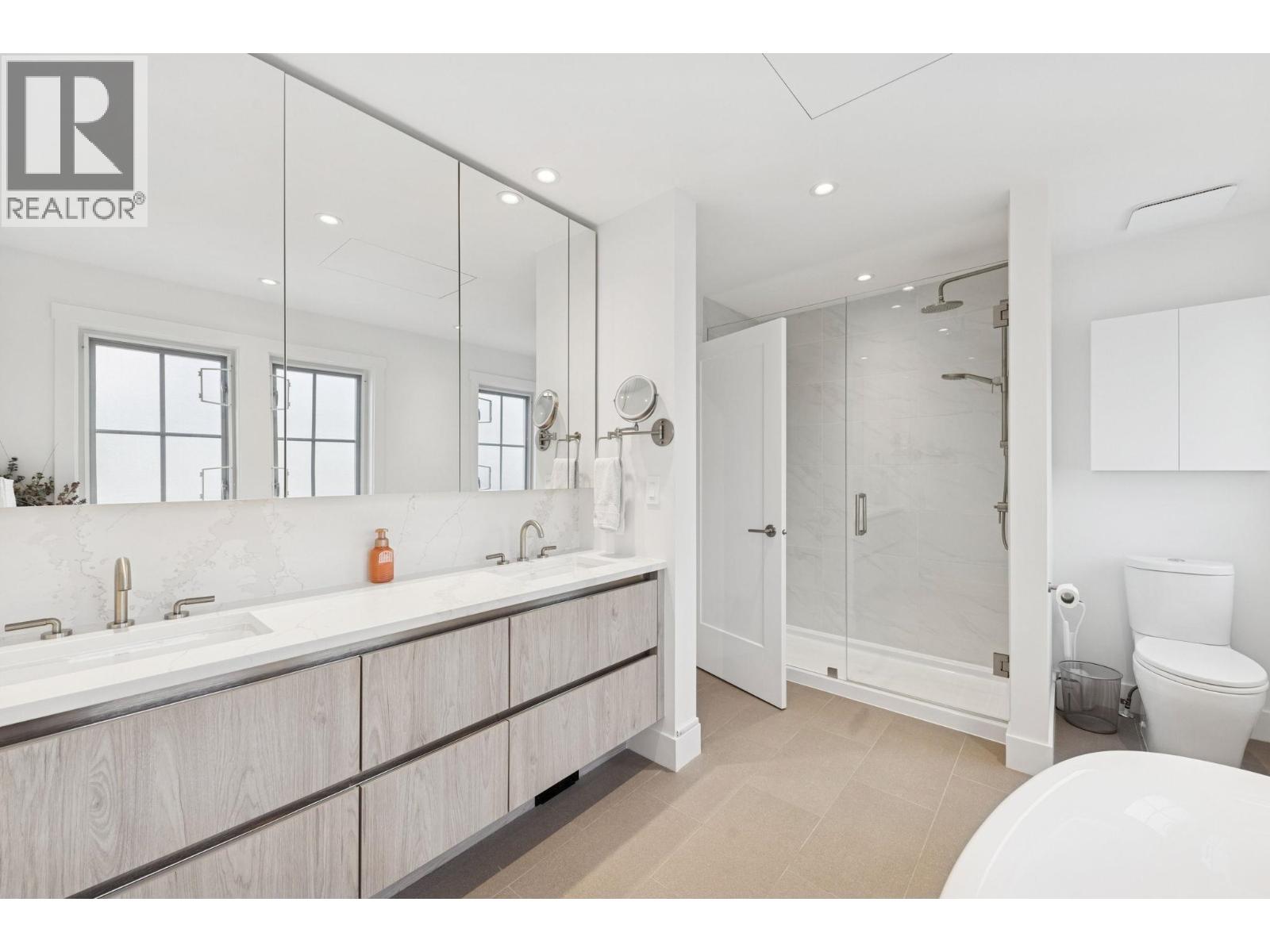 387 RIDGE Street, Tsawwassen