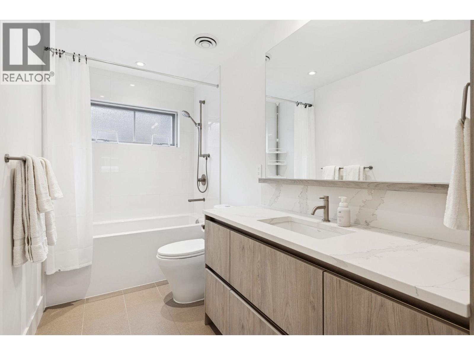 387 RIDGE Street, Tsawwassen