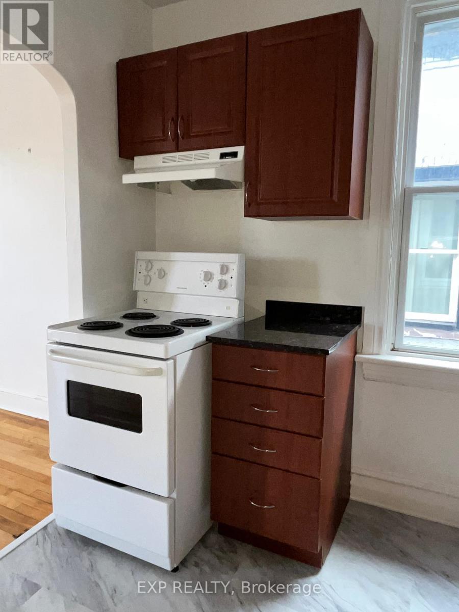 446 CAMBRIDGE STREET S — photo 23